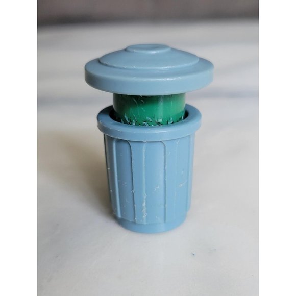 Vintage Rare Oscar the Grouch in Trash Can - Picture 2 of 5